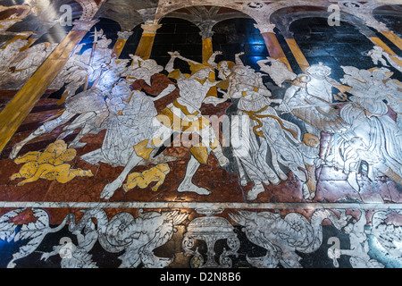 L'Italie, Siena, incrustations de marbres colorés de l'étage du Duomo Banque D'Images