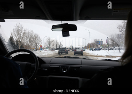 Conduite le long de la route 11 en Saskatchewan Regina Canada Banque D'Images