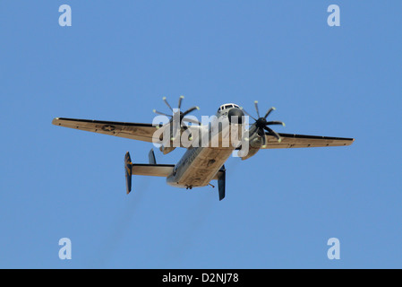 Grumman C-2 Greyhound cargo) avec huit hélices tripales Banque D'Images