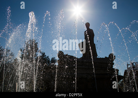 Séville, Espagne, sur Wasserfontaenen hum sur la place Puerta de Jerez Banque D'Images