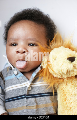 African American baby sticking out tongue Banque D'Images