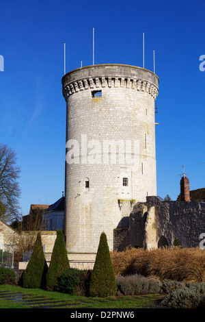 Le 'Tour des Archives' dans Jardin des Arts, Vernon, Eure, France, construit par Henri Ier Beauclerc en 1123, fils de Guillaume le Conquérant Banque D'Images