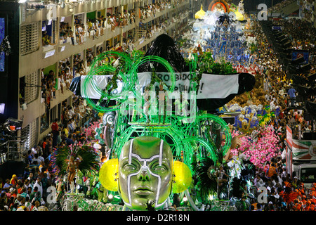 Défilé de carnaval à le Sambodrome, Rio de Janeiro, Brésil, Amérique du Sud Banque D'Images