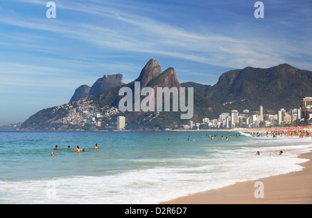 La plage d'Ipanema, Rio de Janeiro, Brésil, Amérique du Sud Banque D'Images