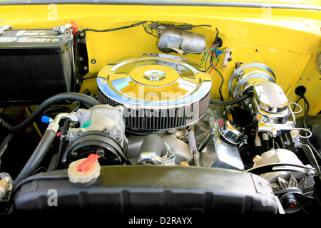 American 1955 Chevrolet 210 Moteur à la personnalisé Sarasota fierté et joie car show en Floride Banque D'Images