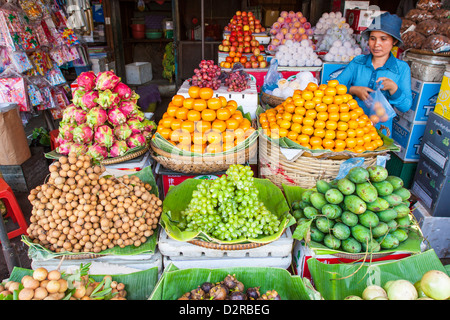 Fruits, Marché Central, Phnom Penh, Cambodge, Indochine, Asie du Sud, Asie Banque D'Images