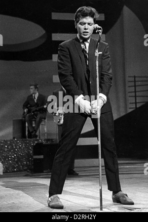 CLIFF RICHARD and the Shadows sur Sunday Night de l'ATV au London palladium en janvier 1960. Photo : Tony Gale Banque D'Images