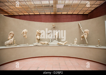 L'Asie, Turquie, l'Anatolie, Selçuk, musée d'Ephèse, des statues de la fontaine de pollio Banque D'Images