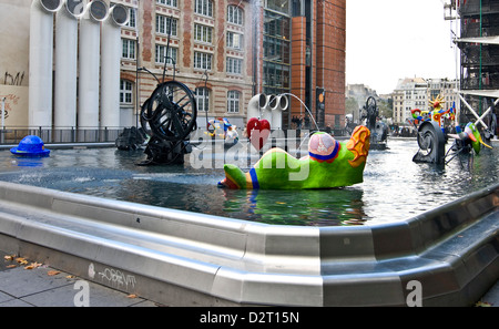 Sculptures à la Fontaine Stravinsky Place Stravinsky Paris France Europe Banque D'Images