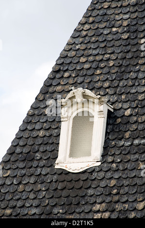 Maison Créole toit et fenêtre, Port Louis, ile Maurice Banque D'Images