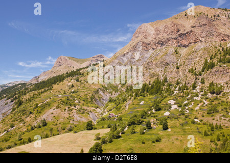 Les alpes du sud dans le Parc National du Mercantour près de Allos, Alpes de Haute Provence, Provence, France, Europe Banque D'Images
