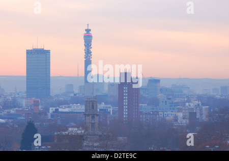 Vue au téléobjectif de Hampstead Heath à Londres, Angleterre Banque D'Images