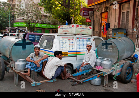 Mumbai Fort de l'eau fraîche du réservoir d'alimentation de l'Inde Banque D'Images