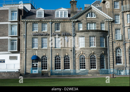 Le De Vere University Arms Hotel De Vere University Arms Hotel Regent Street Cambridge UK surplombant Parker's Piece Banque D'Images