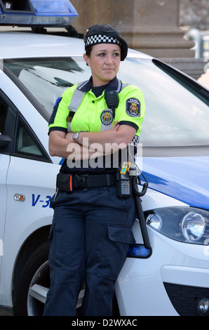 Portrait d'une police de l'Autorité Portuaire de Barcelone, Espagne Policia Portuarua près de La Rambla Banque D'Images