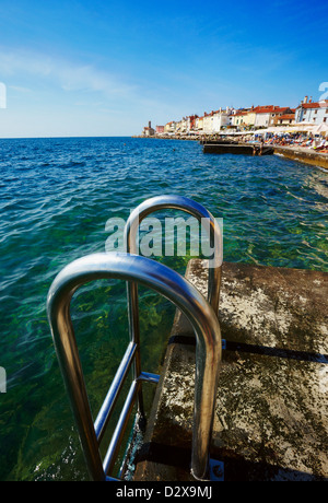 Vue de la côte de Piran, Piran, Côte Adriatique, Slovénie Banque D'Images