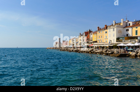 Vue de la côte de Piran, Piran, Côte Adriatique, Slovénie Banque D'Images