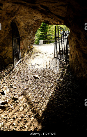 Carrière de marbre Ruskeala en journée ensoleillée Banque D'Images