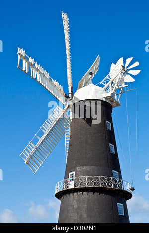 Sibsey Trader Mill Windmill Sibsey village East Lindsay Lincolnshire Angleterre GB Europe Banque D'Images