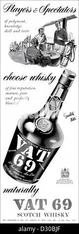 Vintage des années 1950 Publicité imprimée à partir de la revue anglaise TVA publicité 69 Scotch Whisky Banque D'Images