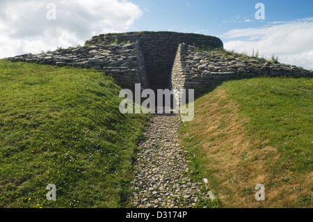 Quoyness recloisonnées cairn sur l'île de Sanday, Orkney Islands, en Écosse. Banque D'Images