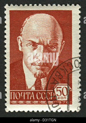 Urss - circa 1976 : timbres-poste imprimés en URSS dédié à Vladimir Ilitch Lénine (1870-1924), révolutionnaire communiste russe, homme politique et théoricien de la politique, vers 1976. Banque D'Images