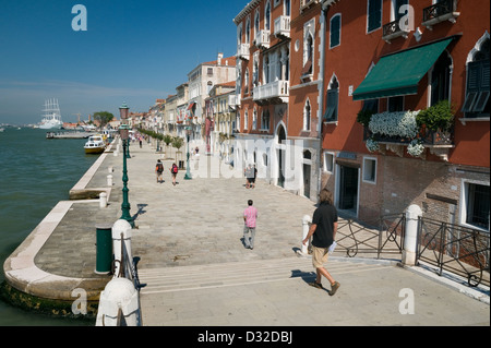 Le Zattere, Dorsoduro, Venise, Italie. Banque D'Images