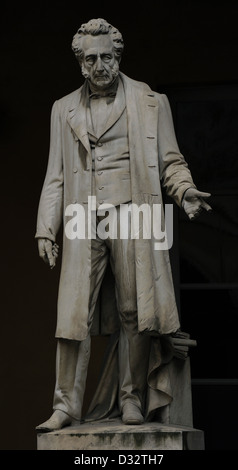 Bartolomeo Panizza (1785-1867). Né anatomiste italien à Vicenza. Statue. InUniversity Cour de Pavie. L'Italie. Banque D'Images