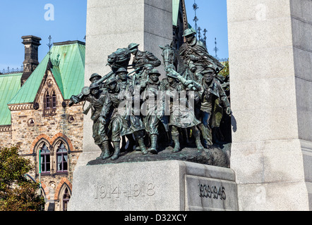 Monument commémoratif de guerre du Canada sur la Colline du Parlement, Ottawa, Ontario, Canada Banque D'Images