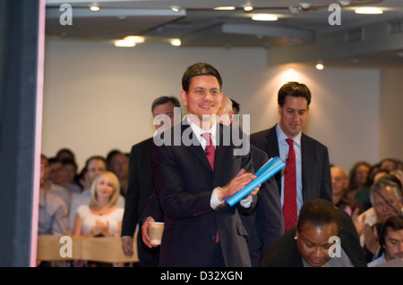 À la direction du Parti du Travail Hustings au Millennium Stadium de Cardiff, aujourd'hui. Banque D'Images