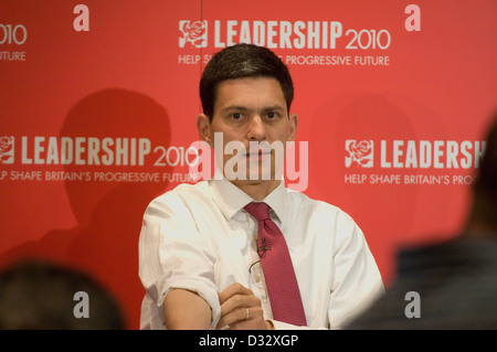 À la direction du Parti du Travail Hustings au Millennium Stadium de Cardiff, aujourd'hui. Banque D'Images