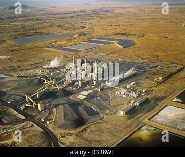USA, Nouveau Mexique, vue aérienne des quatre coins centrale électrique près de East Banque D'Images