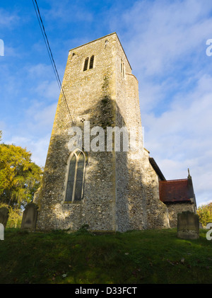 L'église de Saint André à Guist à Norfolk. Banque D'Images