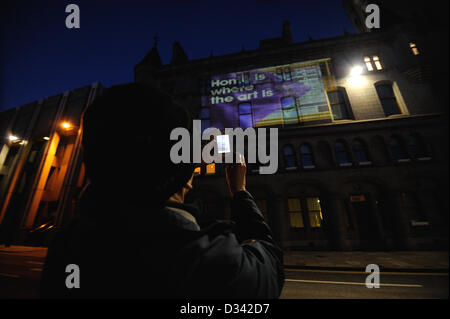 Maison de ville de La Ville d'Aberdeen avec artworks projetée à l'est dans le cadre du lancement de la "peintures" votre site montrant l'art public Banque D'Images