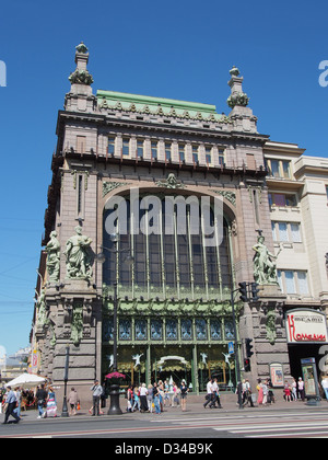 L'Emporium Eliseyev à Nevsky Prospekt, Saint-Pétersbourg, Russie Banque D'Images