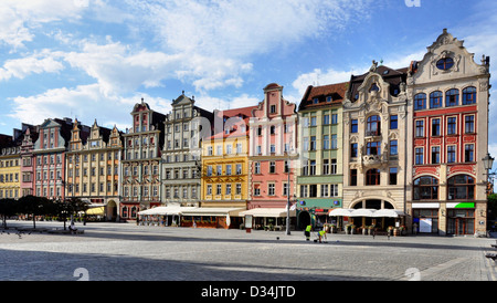 Façades de vieux immeubles sur Rynek (Place du marché) à Wroclaw (Breslau), Pologne Banque D'Images