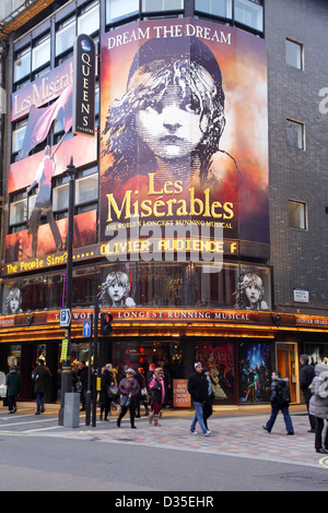 Le célèbre show musical de longue date, Les Misérables, montrant au Queens Theatre, Londres UK Banque D'Images