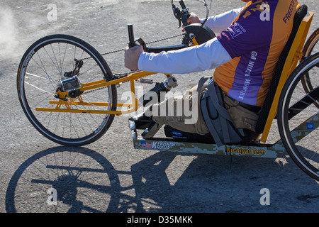 Ancien combattant blessé Cycle Main Tests Banque D'Images