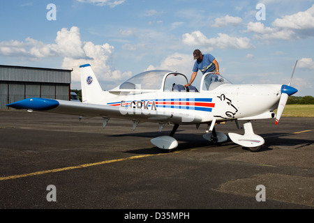 APM 20 Lionceau, l'Aérodrome Amboise-Dierre, France Banque D'Images