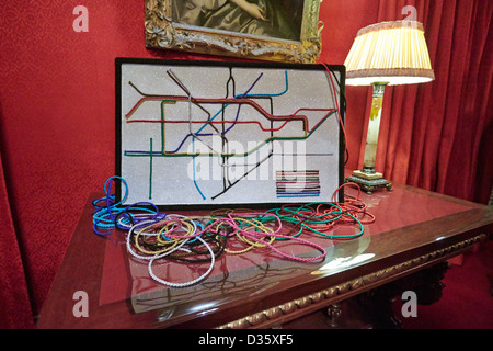 Un tube map faites de string faisant partie de Londres thème de Noël décorations à Waddesdon Manor Banque D'Images