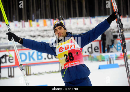 Deuxième placé Martin Fourcade de France célèbre après le sprint hommes à 10 km au Championnat du Monde de biathlon à Nove Mesto, République tchèque gratuit, 9 février 2013. (CTK Photo/Roman Vondrous) Banque D'Images