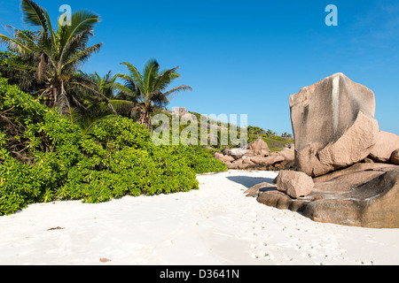 Îles Seychelles avec des rochers de granit unique Banque D'Images