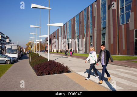 Le Copernicus Science Centre (Polonais : Centrum Nauki Kopernik) à Varsovie, Pologne. Banque D'Images