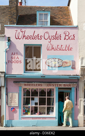 Wheeler's Oyster Bar shop avant, Whitstable, Kent, Angleterre Banque D'Images