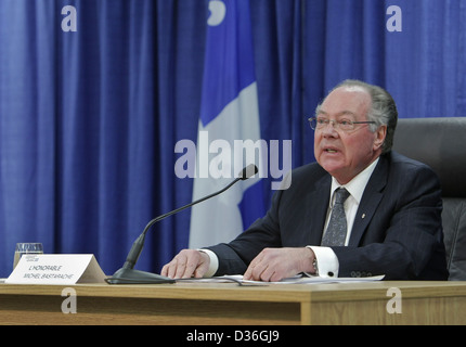 Monsieur le Commissaire Michel Bastarache dévoile le rapport de son enquête dans la nomination des juges Banque D'Images