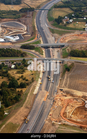 Route à péage M6 en construction à Norton Canes Staffordshire Royaume-Uni. Vue aérienne routes construction autoroutes Grande-Bretagne route à péage infrastructure autoroutes Banque D'Images