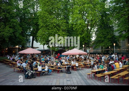 Berlin, Allemagne, le Prater-Prenzlauer Berg dans Kastanienallee Banque D'Images