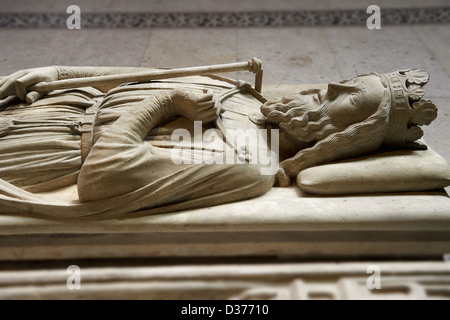 Tombe médiévale de Clovis 1er (465 - 511) Roi de France de 481 à 511, Basilique Cathédrale de Saint Denis, Paris France Banque D'Images