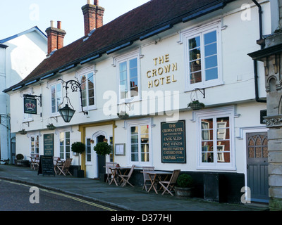 Le Crown Hotel dans la ville de marché de Framlingham, Suffolk, UK Banque D'Images