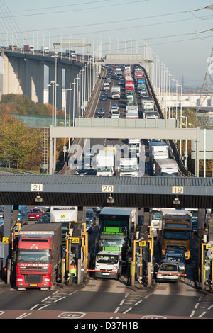 Vue sur le pont de Dartford Crossing à partir de Kent (Royaume-Uni) Banque D'Images